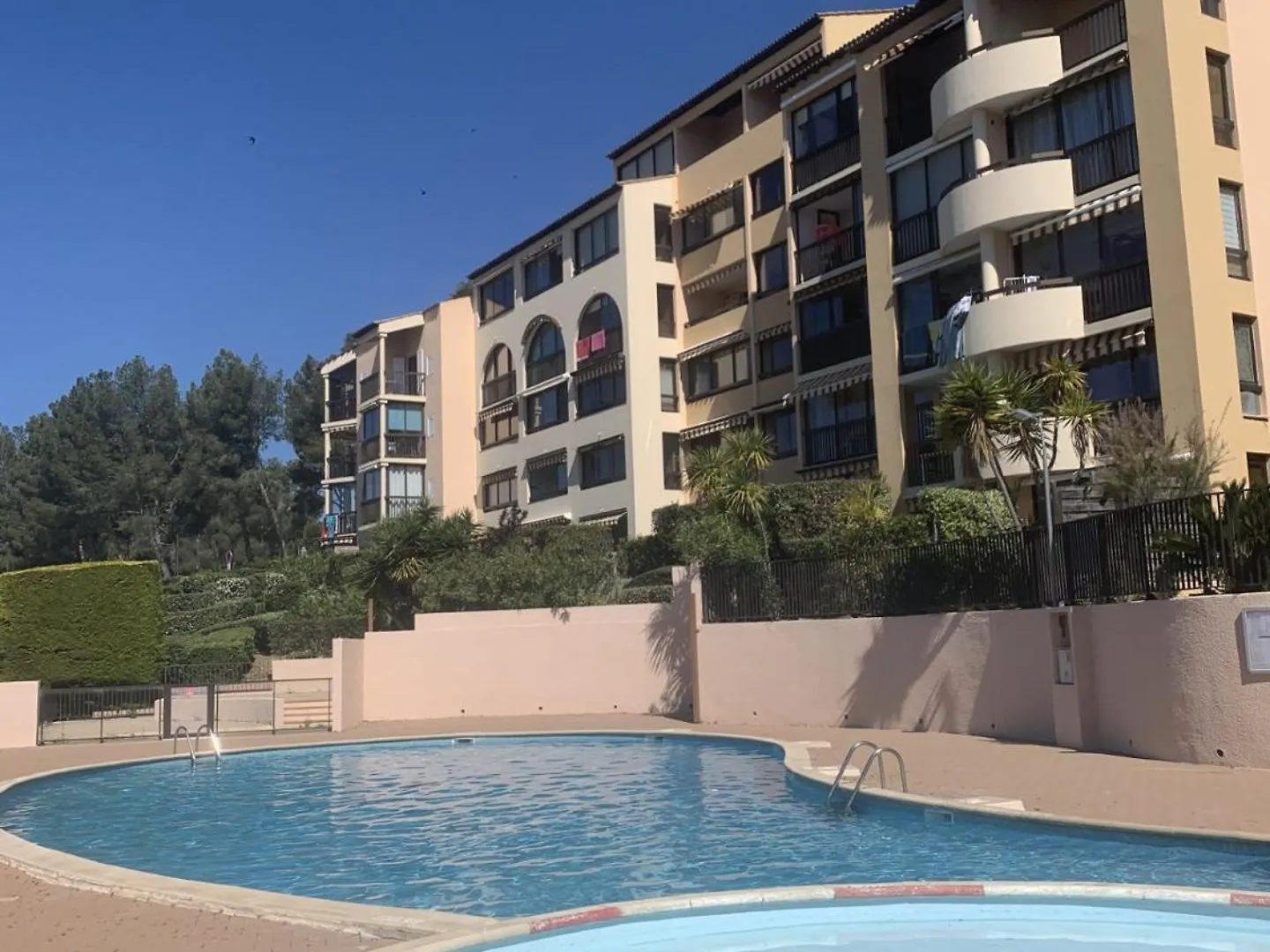 Appartement Domaine De La Coudouliere Dont Piscine De Mai A Septembre Six-Fours-les-Plages Apartamento